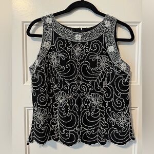 JKARA New York Black and White Floral Beaded Top Size Large